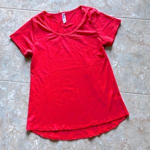 LuLaRoe Bright Red Top
